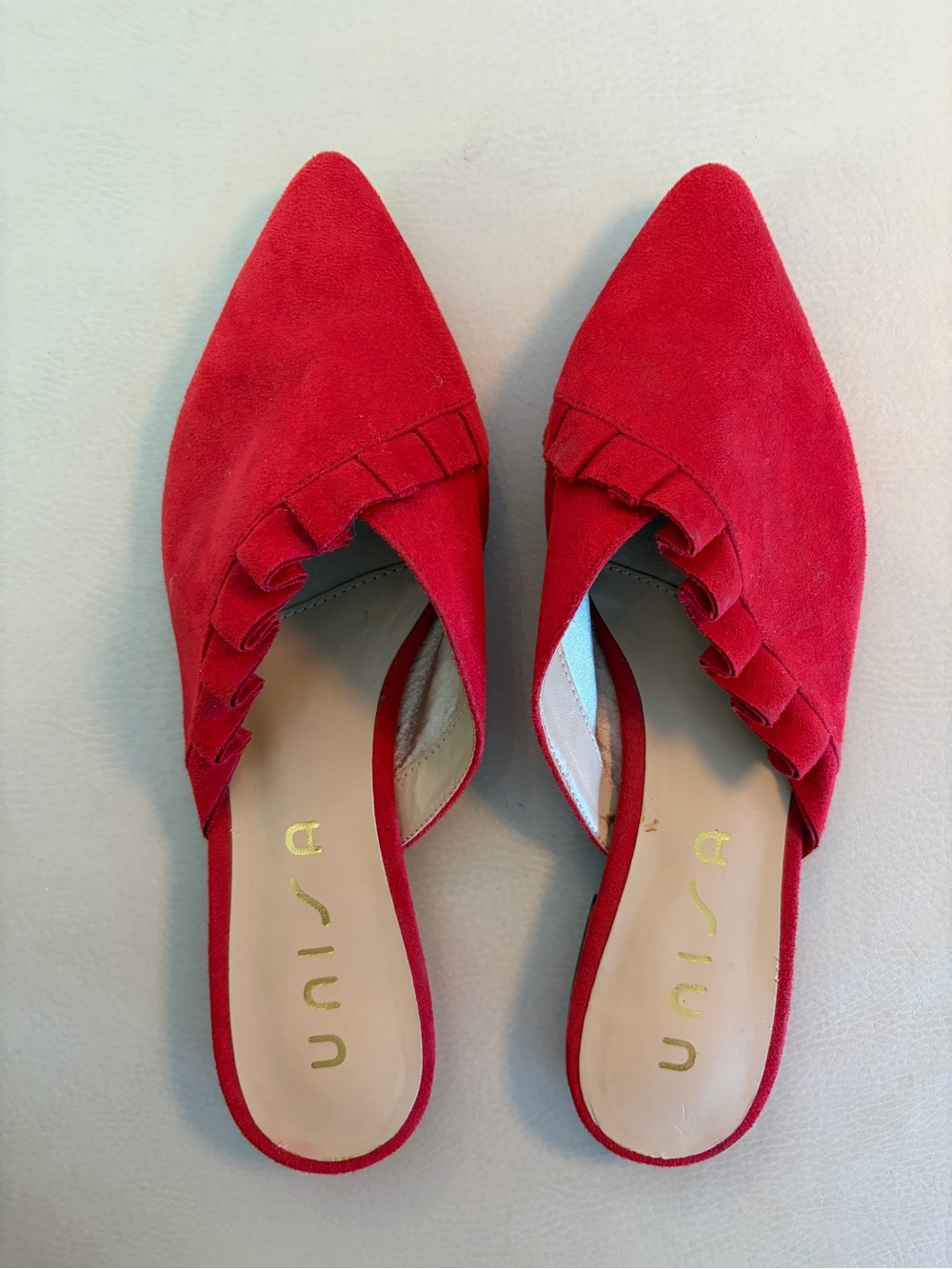 Unisa Red Suede Pointed Toe Ruffle Mule Flats – Size 8.5